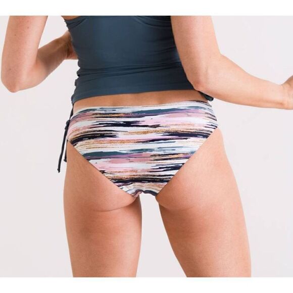 NWT Hipster Bikini Bottom in paint stripes - Picture 7 of 16